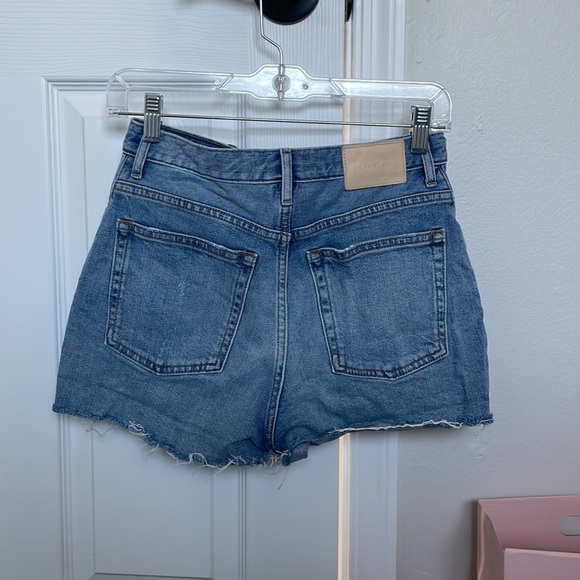 Everlane the Cheeky Denim Short - Picture 3 of 5